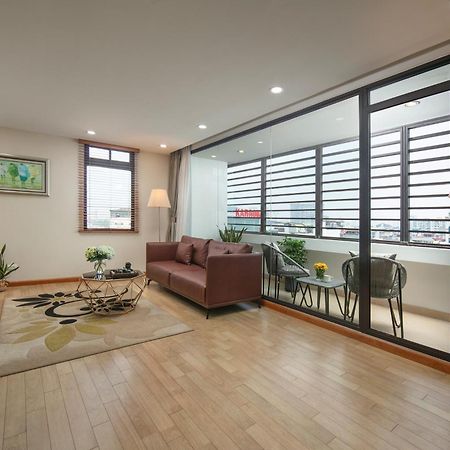 Hb Serviced Apartment - 121B Quan Hoa Hanoi Esterno foto
