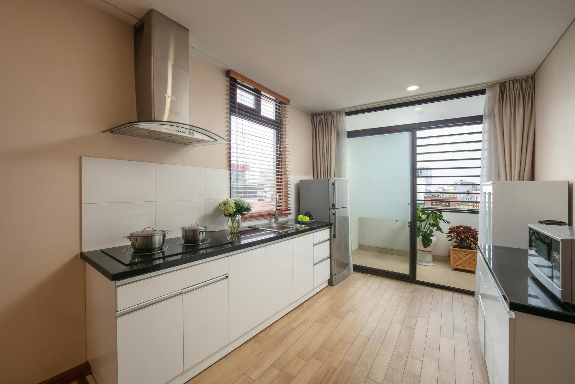 Hb Serviced Apartment - 121B Quan Hoa Hanoi Esterno foto