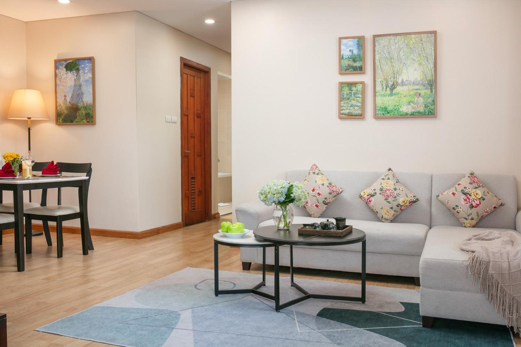 Hb Serviced Apartment - 121B Quan Hoa Hanoi Esterno foto