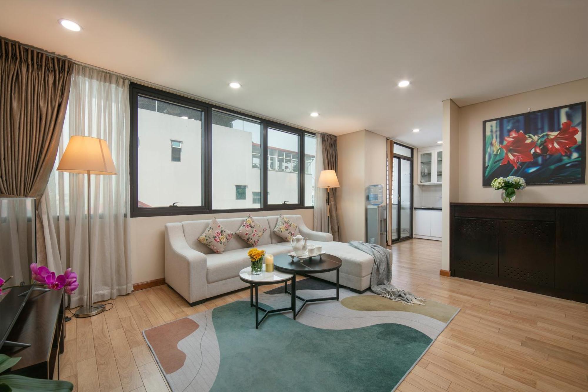 Hb Serviced Apartment - 121B Quan Hoa Hanoi Esterno foto