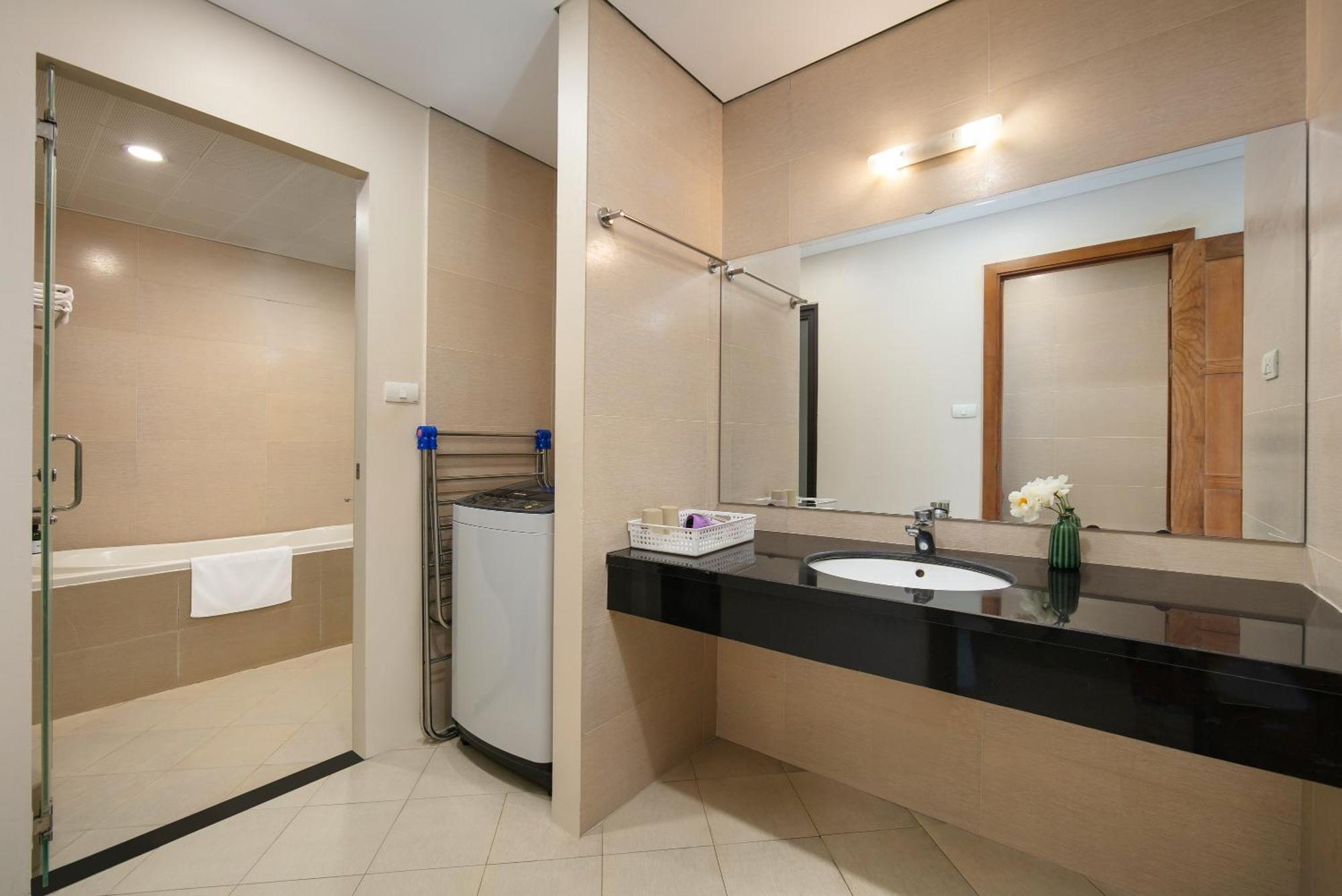 Hb Serviced Apartment - 121B Quan Hoa Hanoi Esterno foto